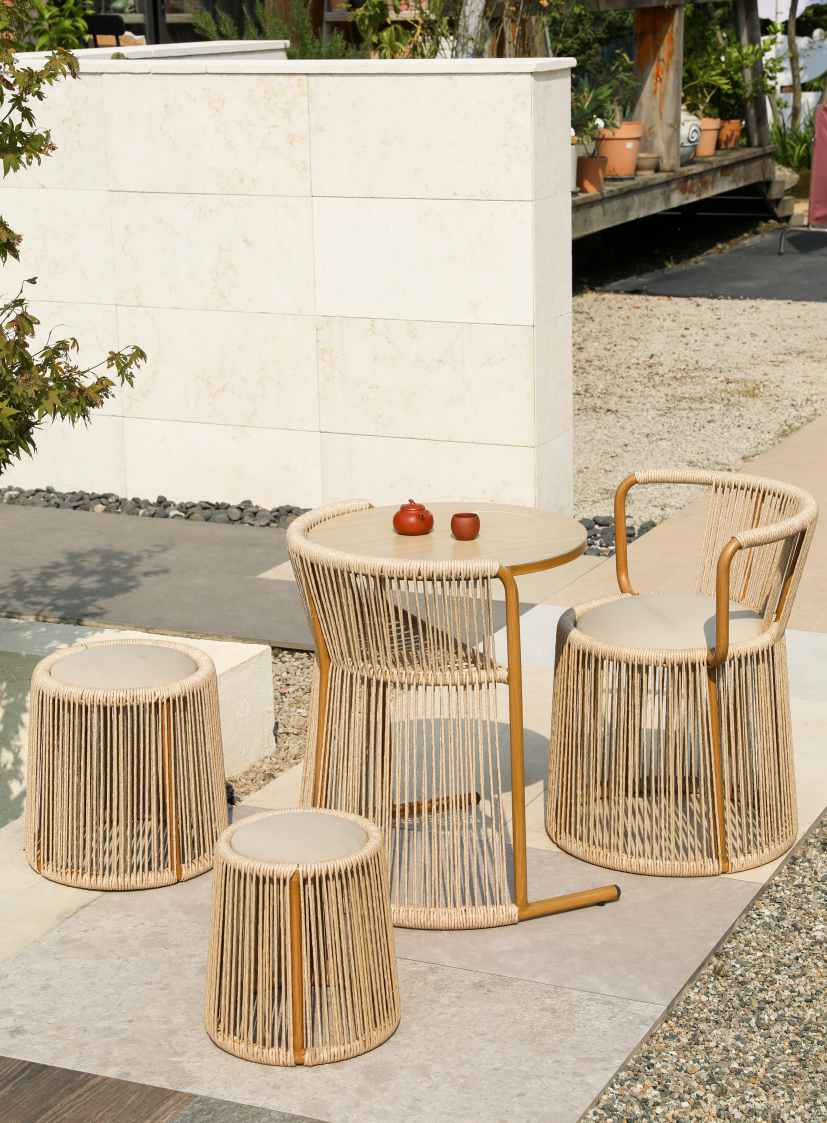 Mingyi Tea Table Set of 4